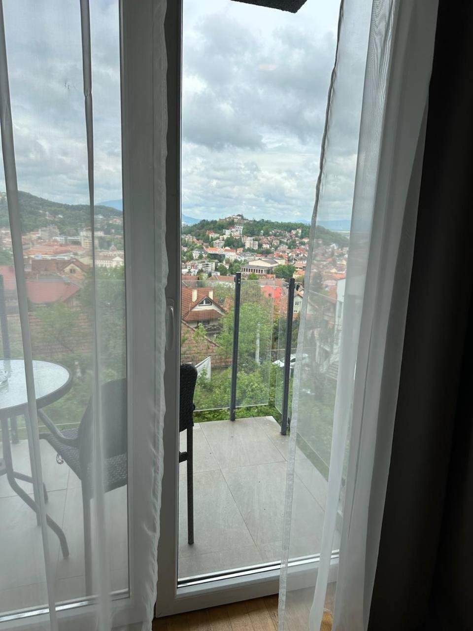 5 Star Residence Brassó Kültér fotó